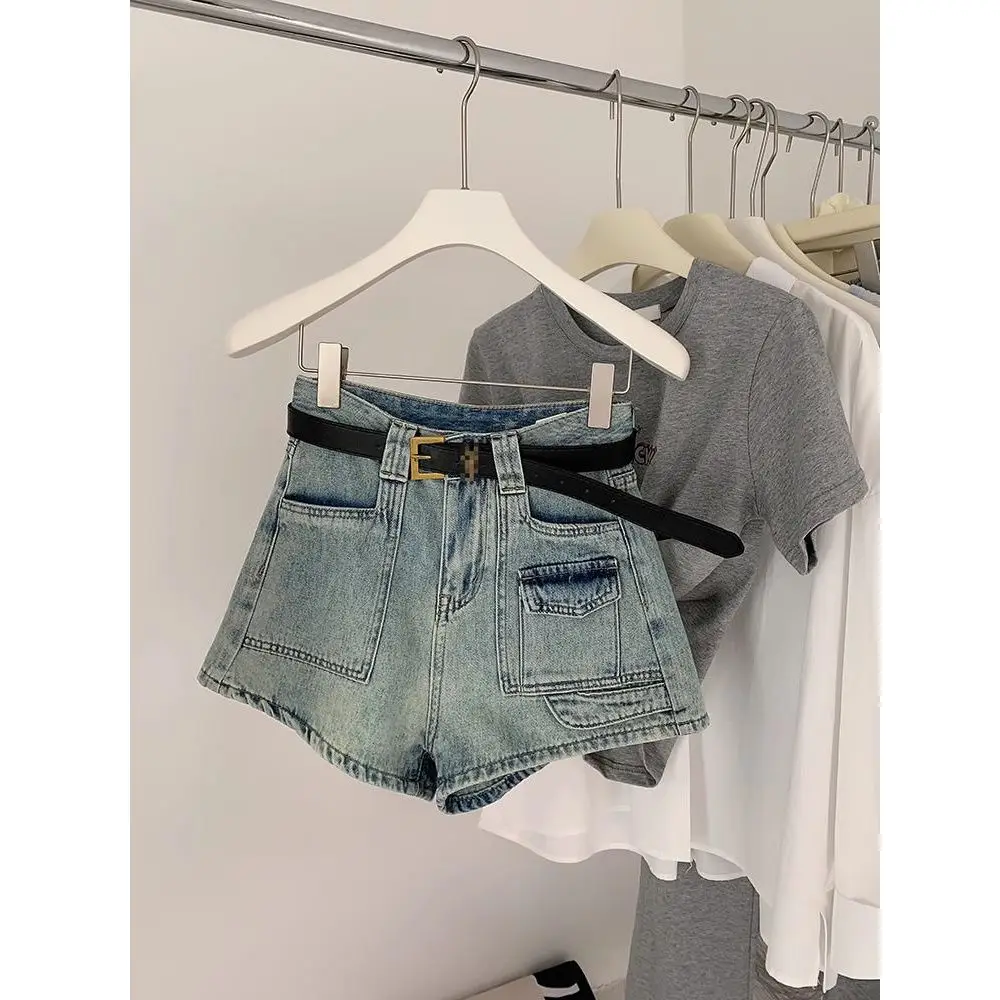 Retro Design Pocket Denim Shorts for Women in Summer New High Waist Loose a Line Wide-leg Hot Pants
