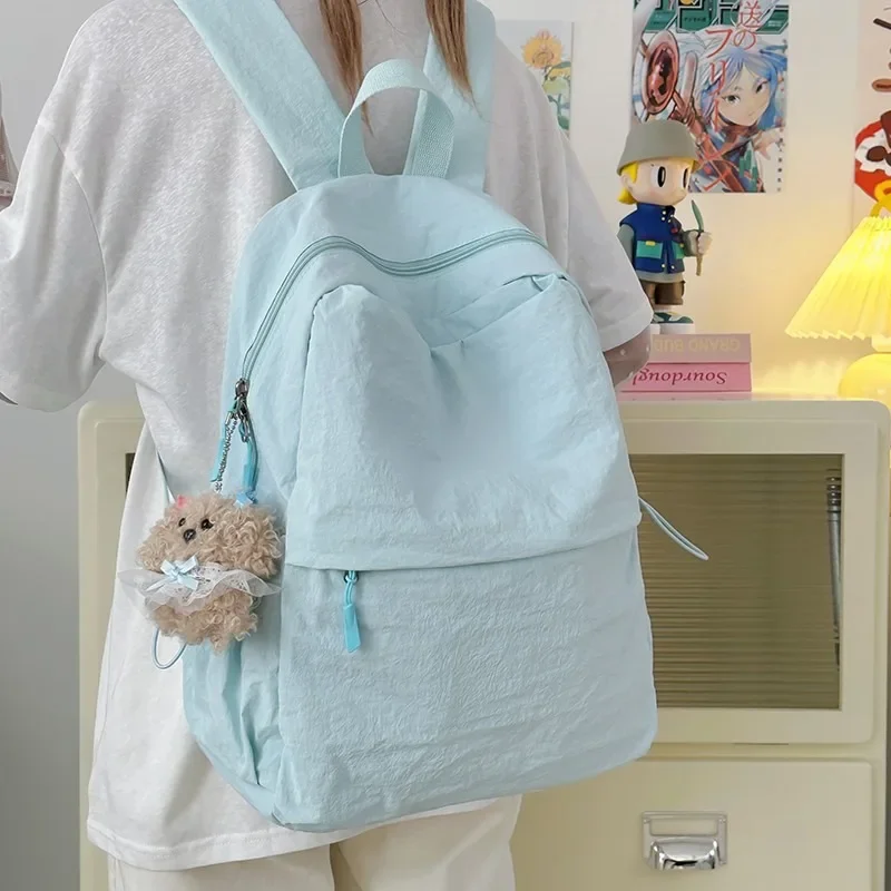 حقيبة ظهر صيفية متعددة الاستخدامات من الألياف الدقيقة بتصميم نايلون حقائب سيدات ذات سعة كبيرة للبيع 2025 حقائب مدرسية جديدة للتنقل للطلاب #2