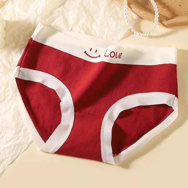 1pcs Cotton Panties Student Red Cartoon Underwears Girl Breathable Underpants Seamless Panty Female Mid Waist Comfort Soft Brief