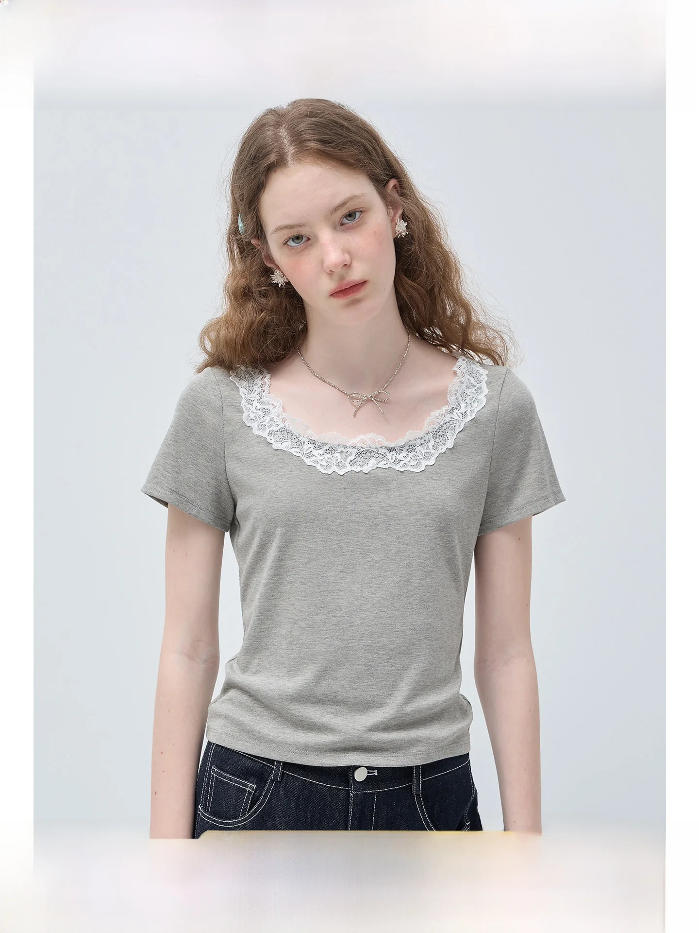 

plus Size Women's Lace T-Shirt Slim Fit Short Sleeve Casual Style Breathable Summer Top Versatile plus Size MM Upper Bodywear