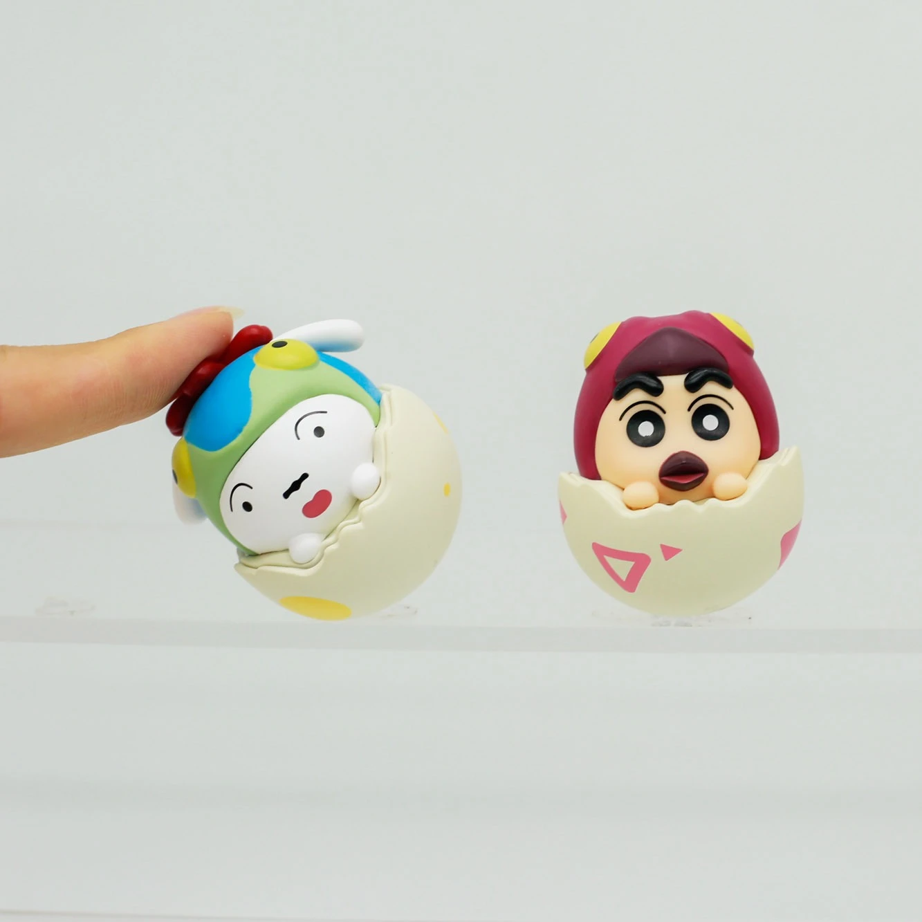 クレヨンしんちゃん ディノ日記 達磨 ボブルヘッド ブラインドボックス おもちゃ アニメフィギュア 漫画 車 デスク装飾 子供の誕生日プレゼント