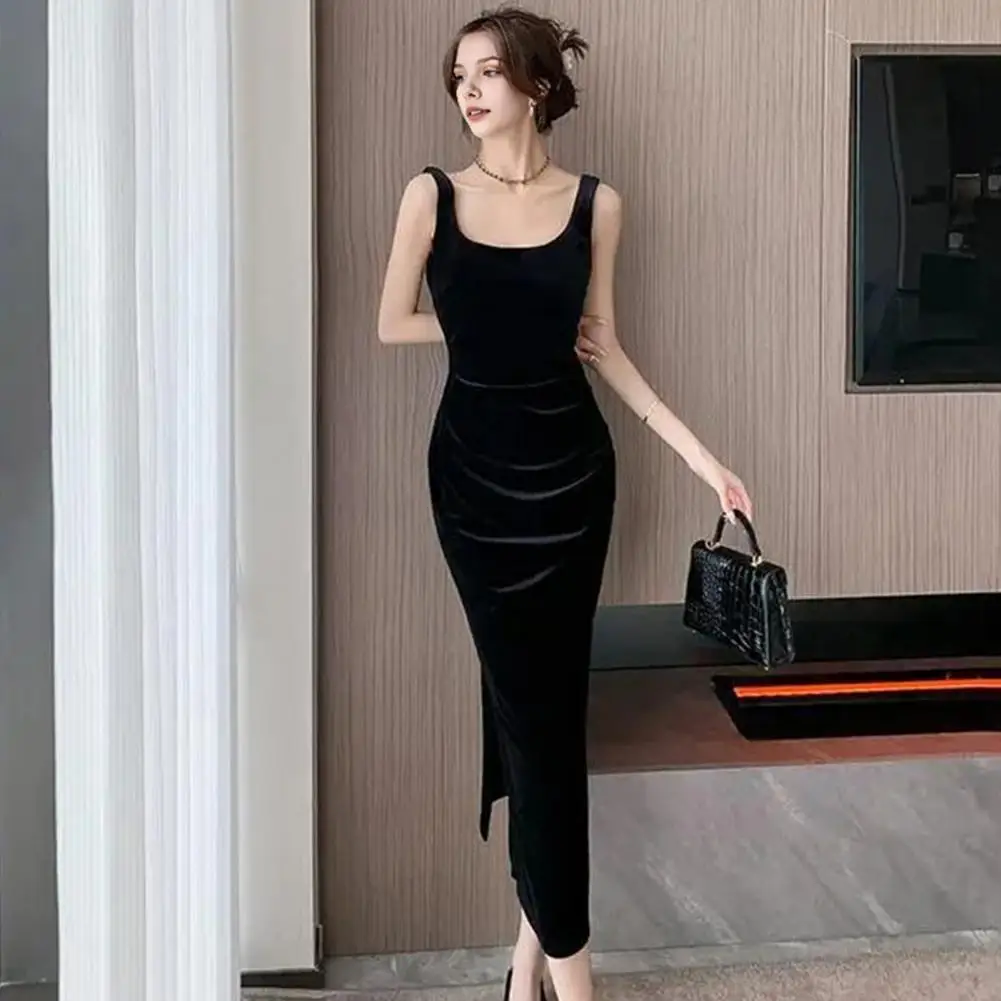 Midi Dress Elegant Velvet Evening Dress with U-shaped Neckline Split Hem for Prom Cocktail Parties Special Events