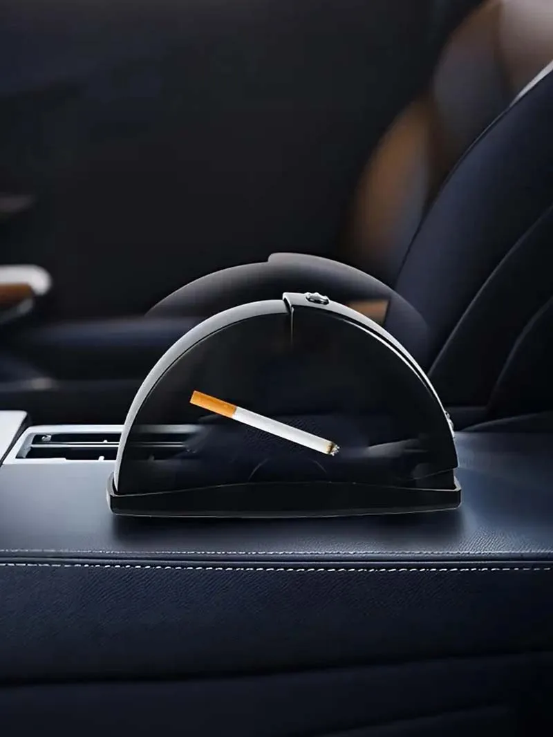 Car Ashtray: It Conveniently Stores Ash and Is Designed with an Openable Lid to Prevent Ash from Flying.