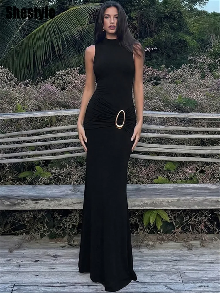 

Shestyle Black Sleeveless Flare Dress Women Mock Neck Streetwear Pleated Solid Iron Ring Overlap Backless Minimalist Outwear