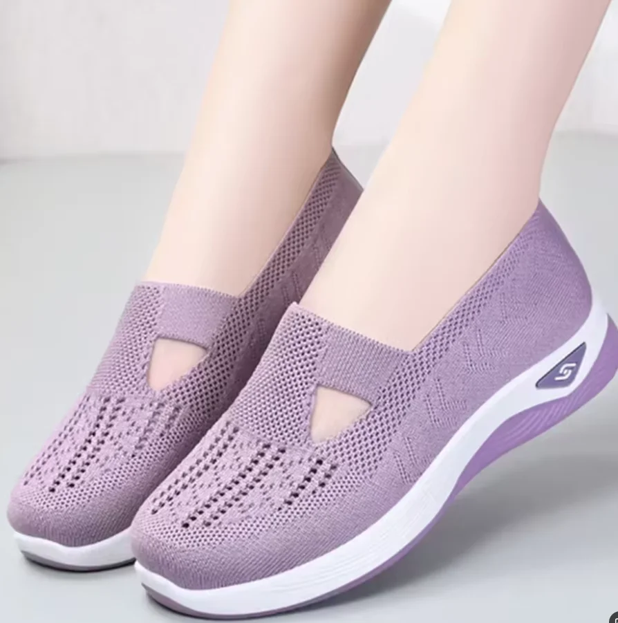 Nouvelles chaussures décontractées d'été pour femmes, confortables, à semelle souple, respirantes, ajourées, plates