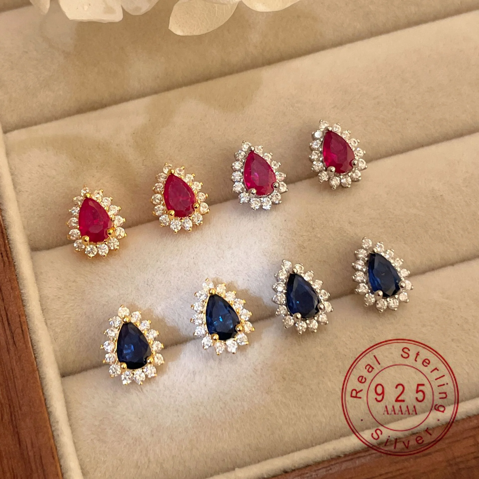 

925 Sterling Silver Pear Cut Halo Stud Earrings 18K Gold Plated Red Ruby/Blue Sapphire CZ Earrings S925 Silver Jewelry Gift