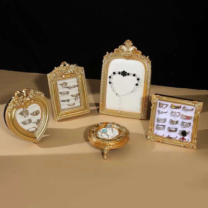 Vintage Gold Resin Jewelry Display Frame Retro Photo Frame Style Earring Necklace Ring Holder Stand for Jewelry Shop Showcase