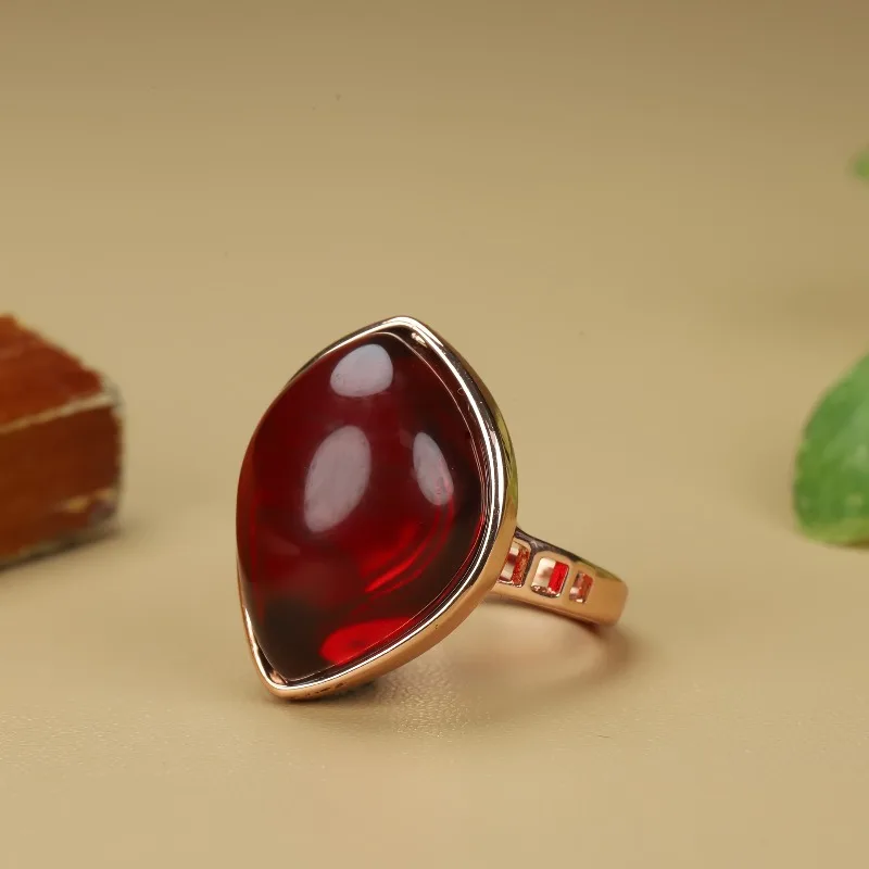 

Янтарное кольцо — винтажные богемные украшения унисекс