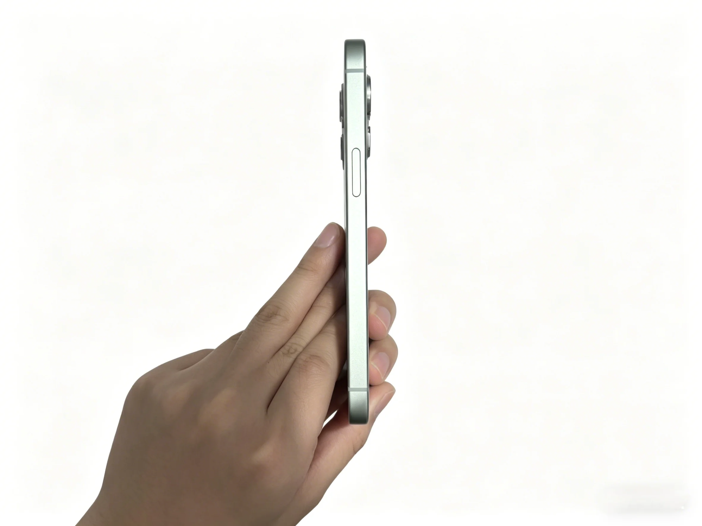Pre-assembled Middle Frame for iPhone 15, with Buttons + Charging Port Mesh + Screen Clips, Not Include Back Glass image 3