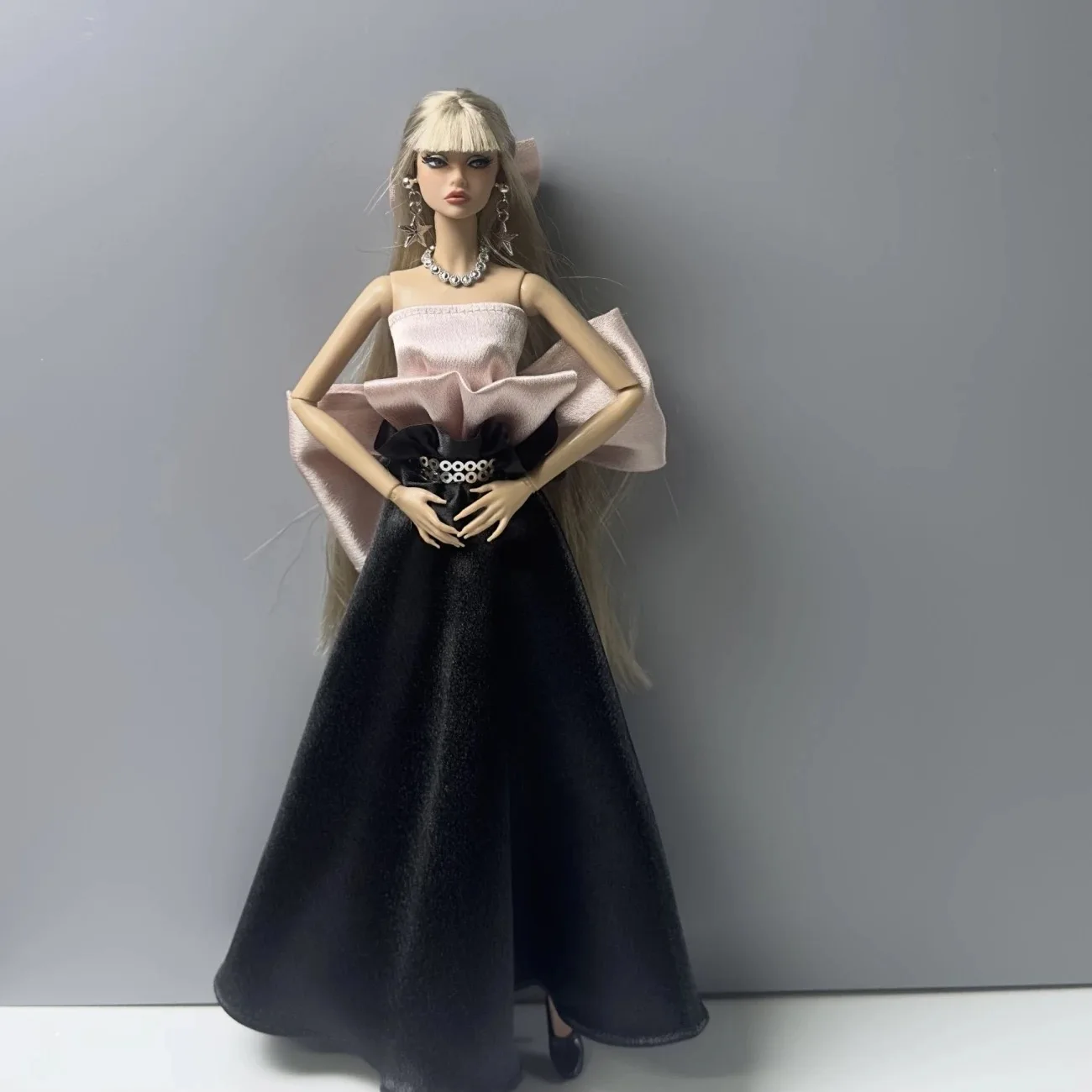 

Elegant Bow Evening Gown French-style Gentle Rose Pearl Pink Dress For 1/6 FR Babi Supermodel Doll 30cm Doll Clothes Accessories