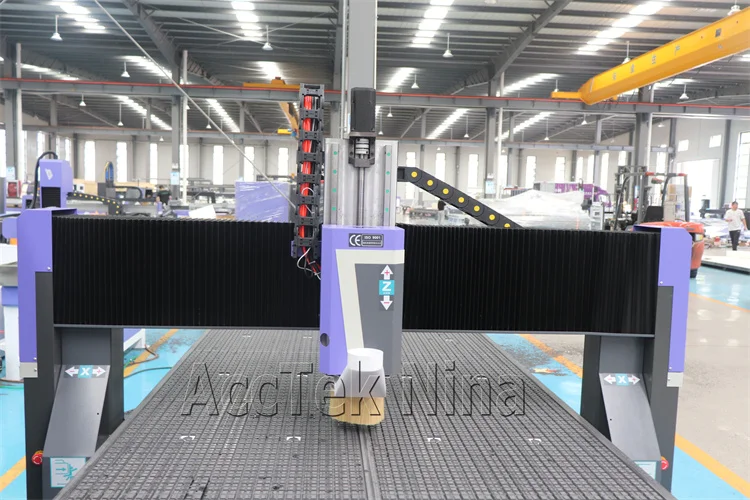 AccTek 1530 1325 2040 木材 MDF アクリル彫刻と切断 Atc CNC ルーター、サーボモーター付き