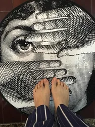 Round Living Room Carpet Nordic Art Face Bedroom Bedside Rug Creative Large Area Home Cloakroom Velvet Floor Mat Ковер Tapis 러그