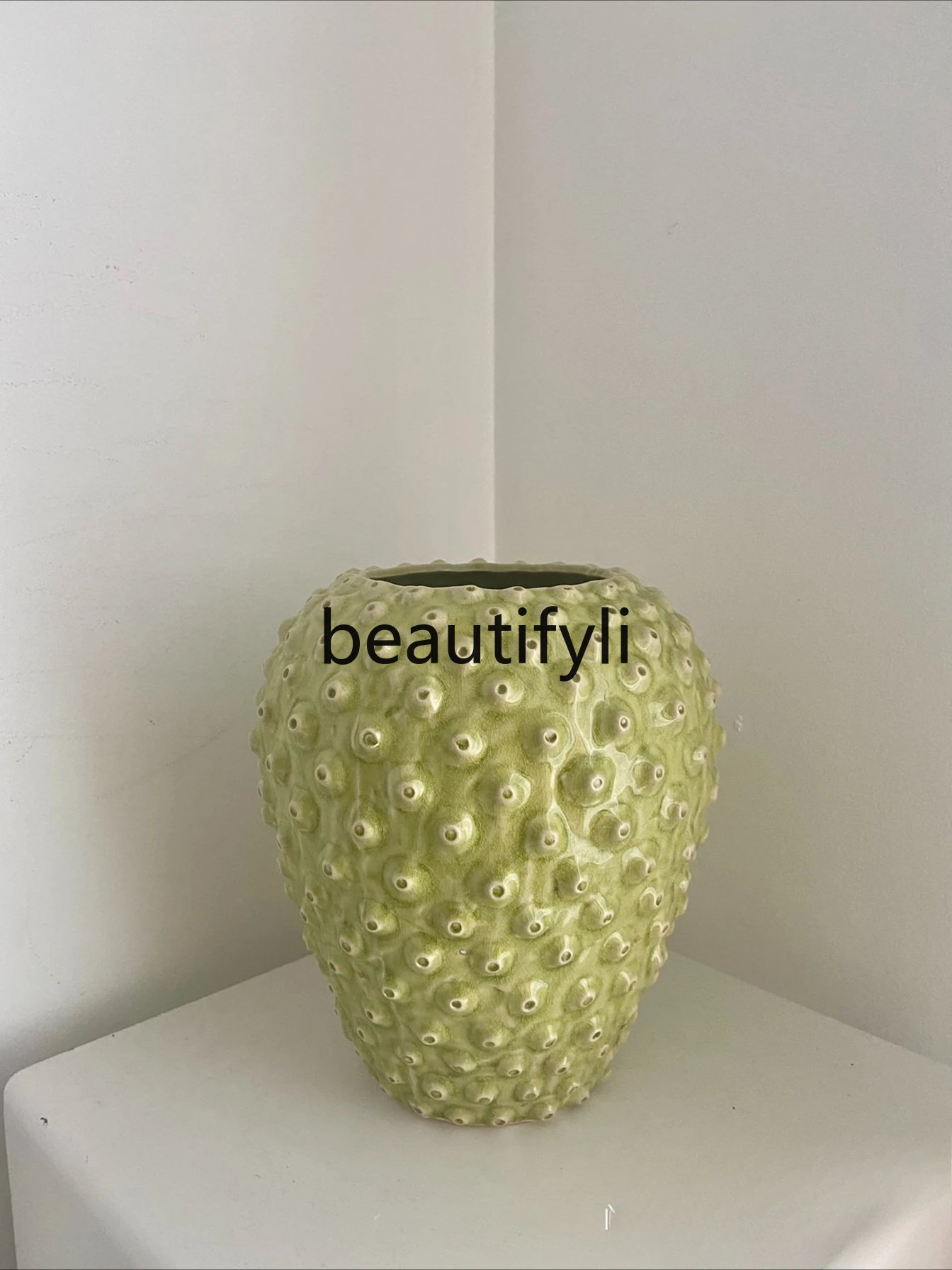 Ice crack relief ceramic vase yellow-green