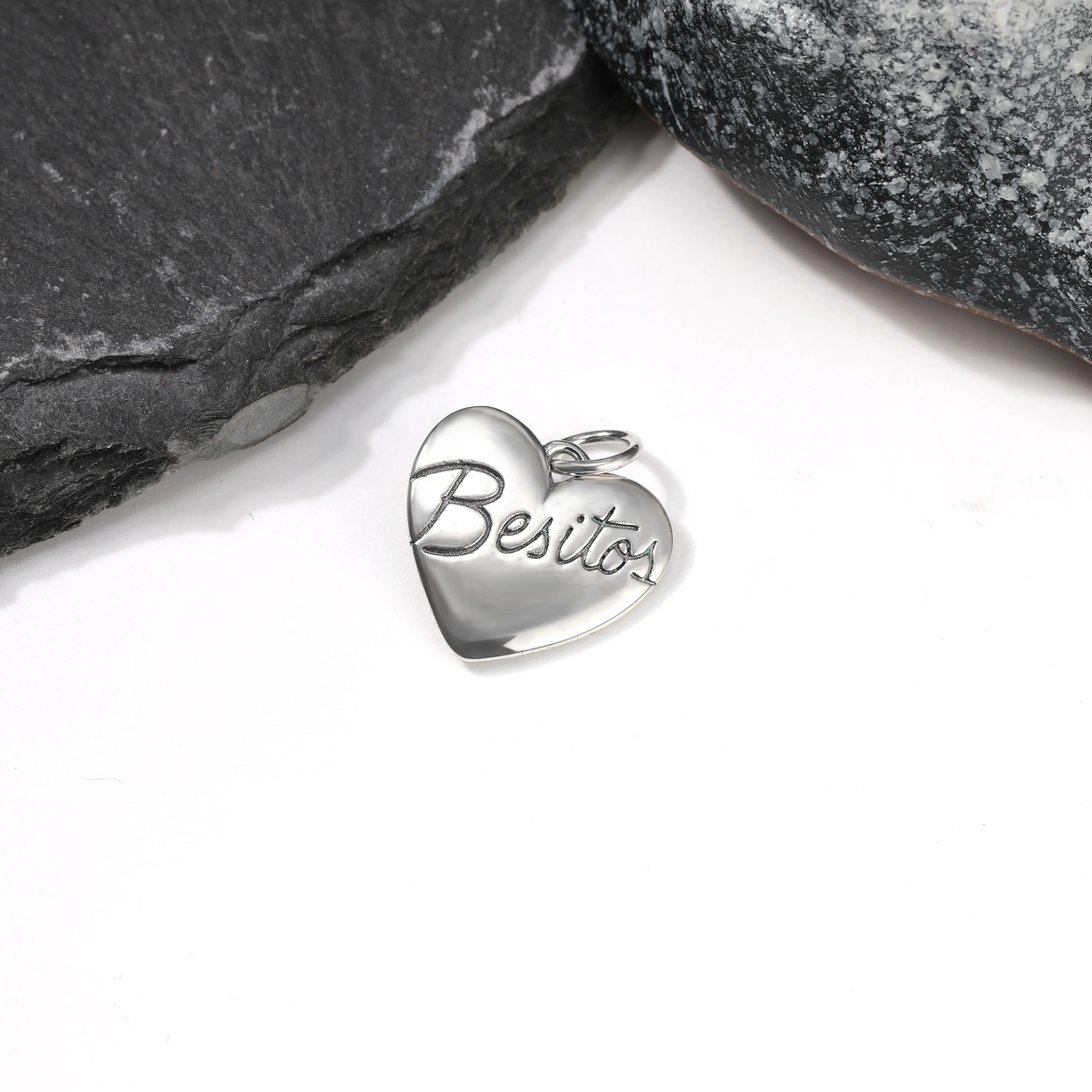 

DJ135 Authentic 925 Sterling Silver Fashion Bracelet Necklace Keychain Pendant Lyrics Name: Besitos Pendant Silver Jewelry