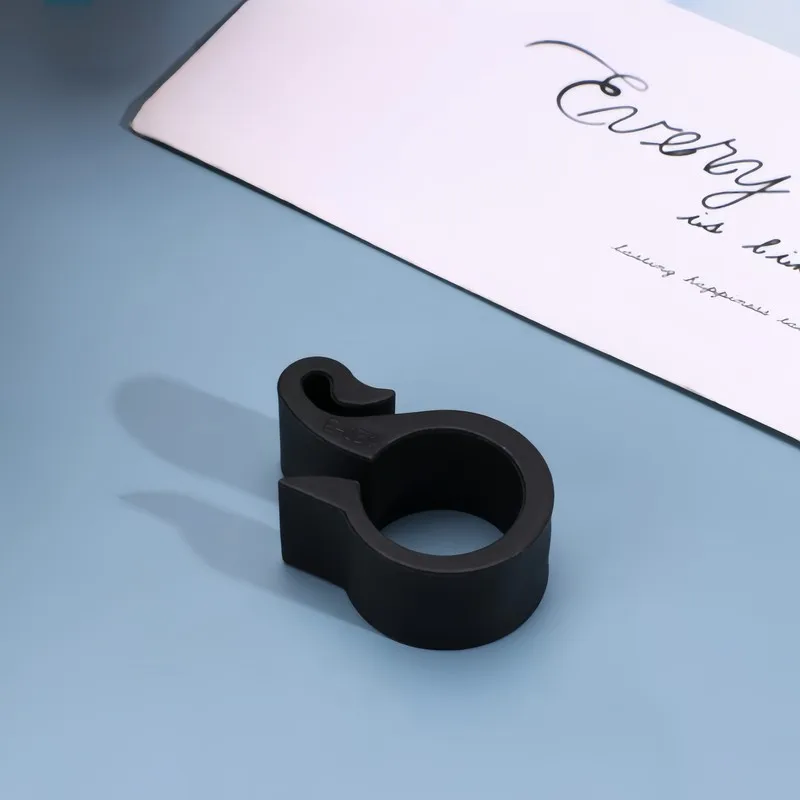 88 pcs 16mm S Type Pipe Clips, Sturdy and Easy to Install, for Securing Garden Hoses and Farm Pipes, Durable and Practical