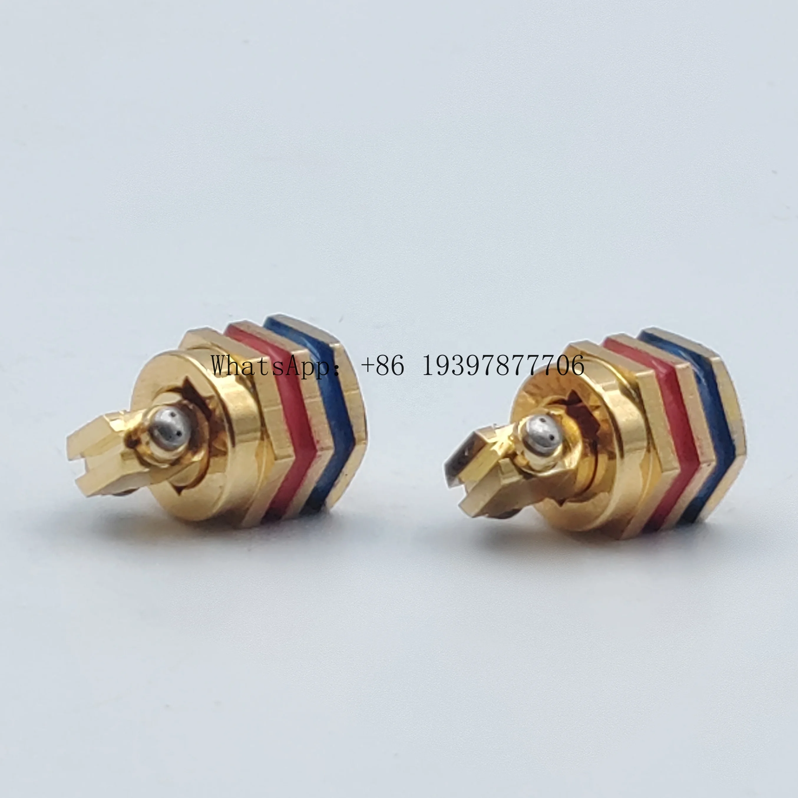 

1015918 Сменное сопло для клеевого пистолета Nordson с двумя отверстиями, 30 градусов, для термоклеевого пистолета