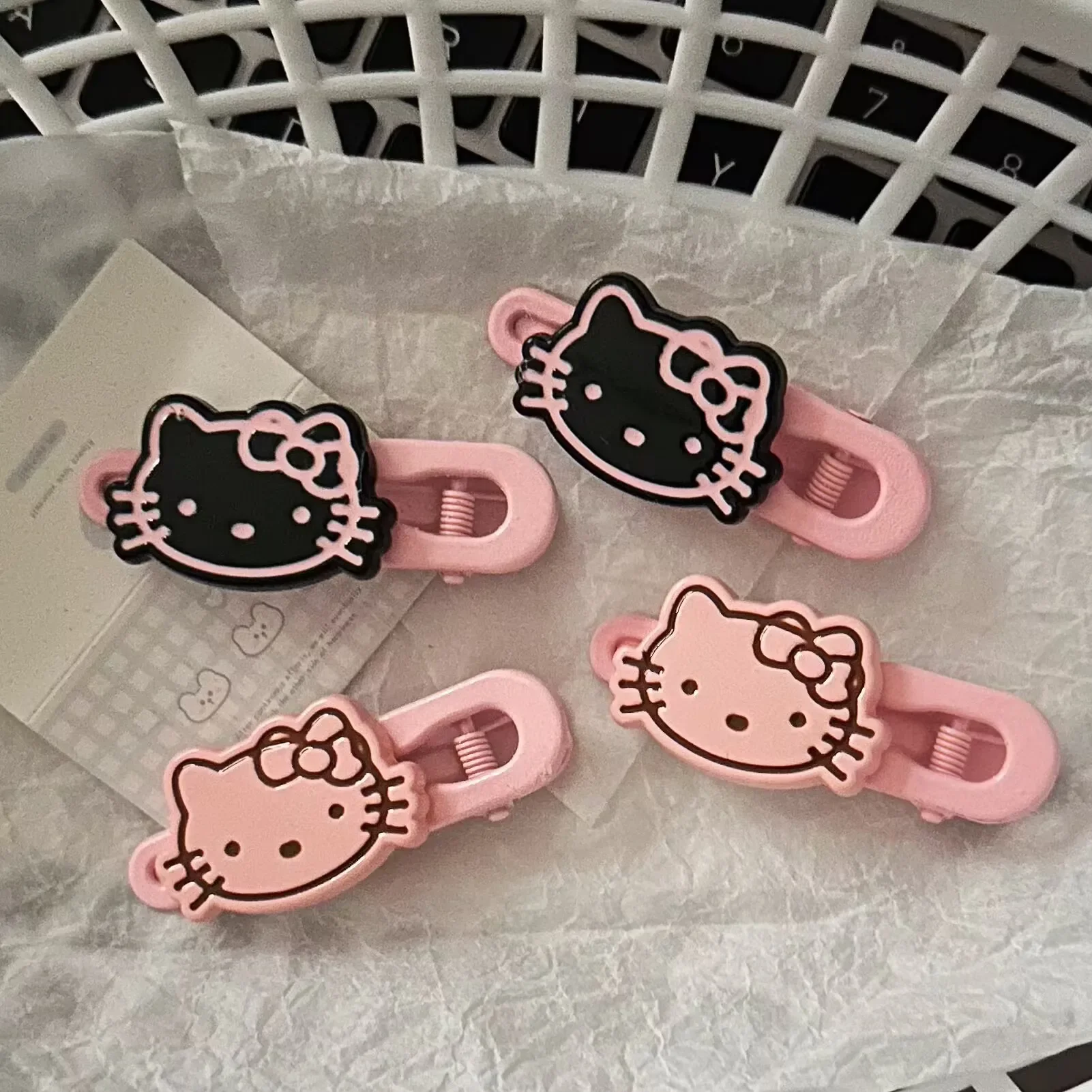 Sanrio Sweet Cool Pink Hello Kitty Wave Hairpin Sweet High Profile Level Girl Side Clip Bangs Hairpin Exquisite Accessories