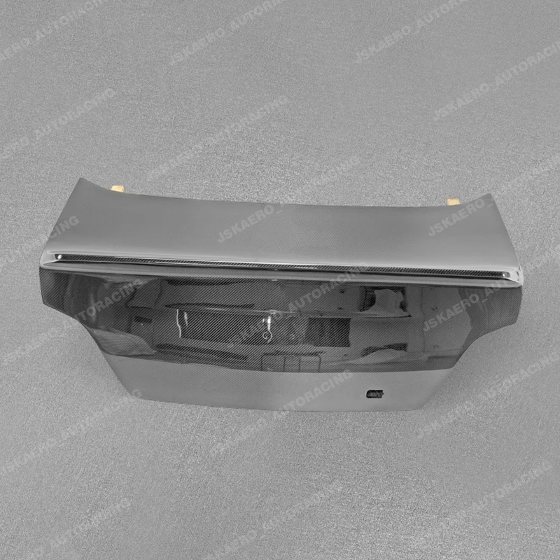 

For Subaru Impreza GDA/GDB/GDC Rear duckbill Trunk Bootlid Carbon Fiber Boot Lid car Bodykits