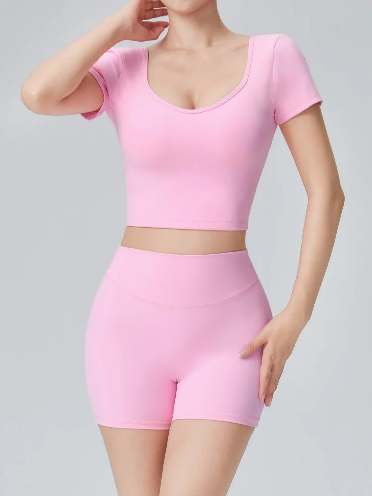 Sommerliches 2-teiliges Yoga-Sportset für Damen mit integriertem Polster, Tanktop mit überkreuztem Rücken, schnell trocknende, eng anliegende Shorts, schmal geschnittenes Lauf- und Fitness-Outfit – Detail 8