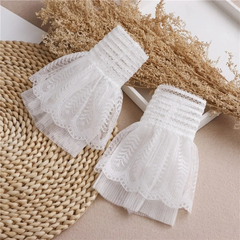 1 Pair Versatile Elegant Fake Cuffs Detachable Solid Color False Cuffs Thin Embroidery Pattern Lace Sleeves For Women