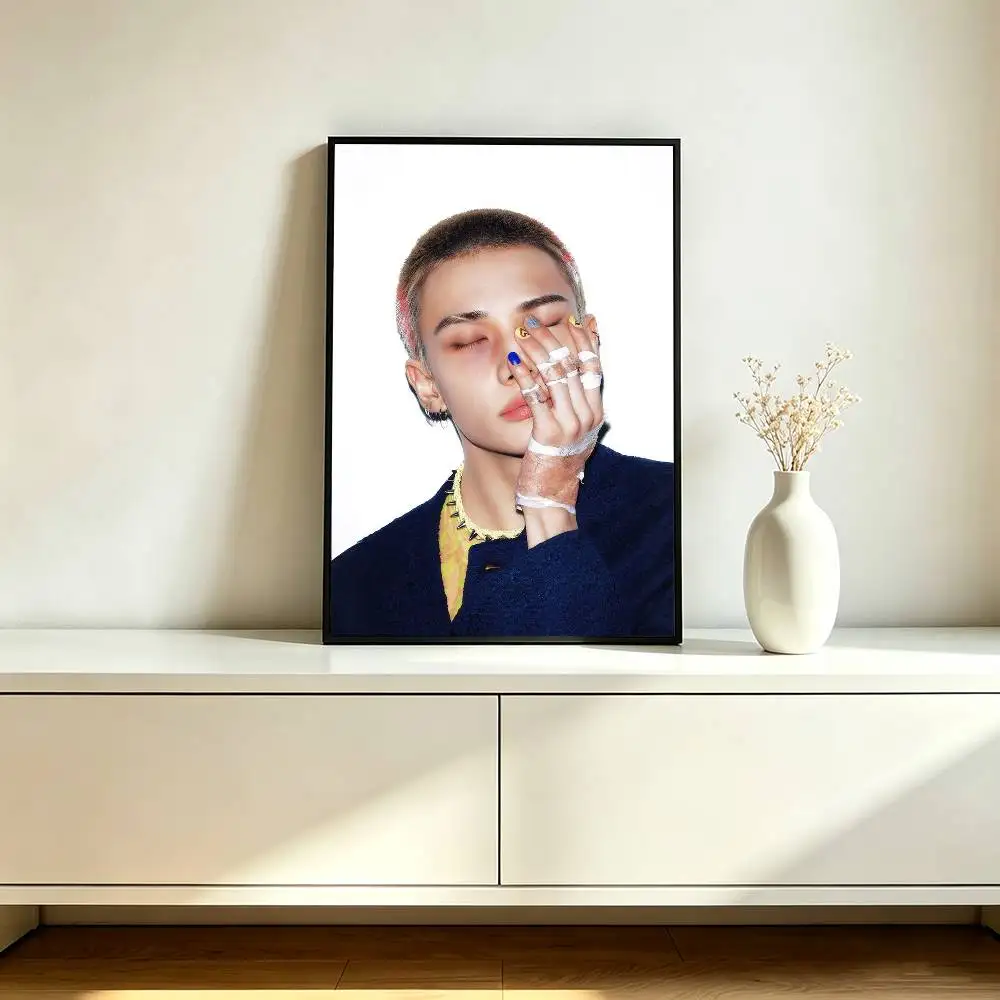H-HyunjinS Dancing P-Prince Poster Waterproof Wall Art Sticker For Bar Living Room Vintage Decor High Quality Print Gift
