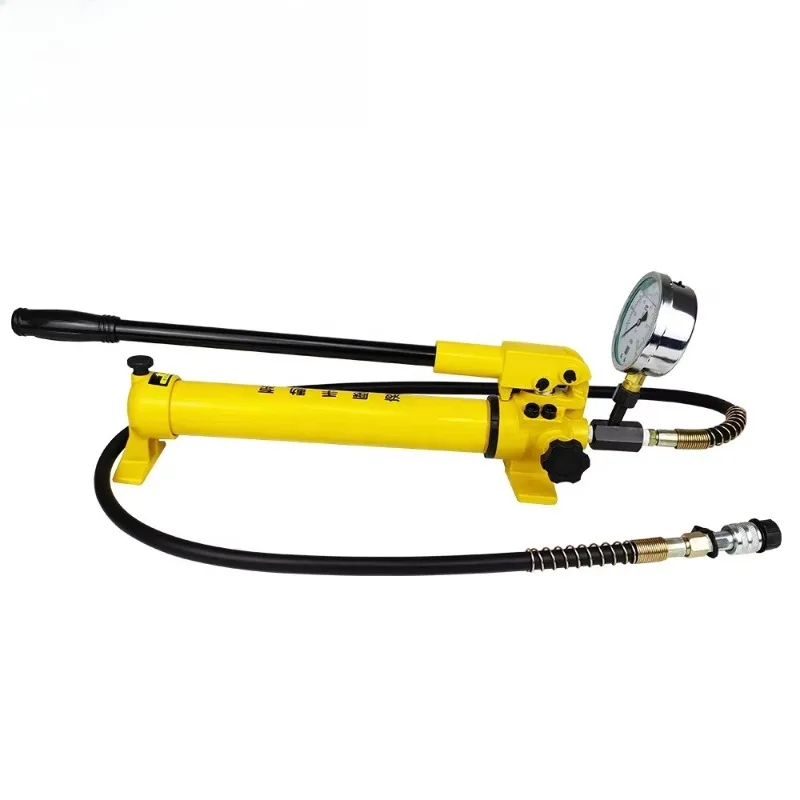 CP-700B hydraulic pump manually operated, 700 bar pressure, for processing and industrial applications