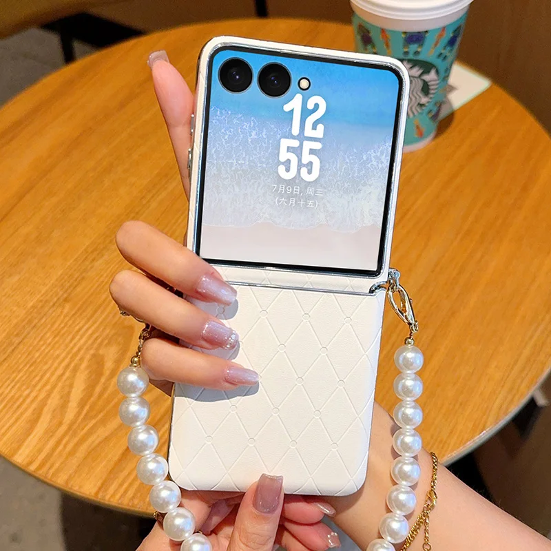 

For Samsung Galaxy Z Flip 7 FE 6 Case Luxury Leather Electroplating Silver Hinge Protection Cover With Pearl Bracelet