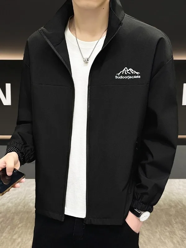 

Мужская демисезонная куртка свободного кроя, водонепроницаемая, ветрозащитная, с воротником-стойкой, тонкая, из полиэфирного волокна, с полиэстеровым наполнителем, на молнии...