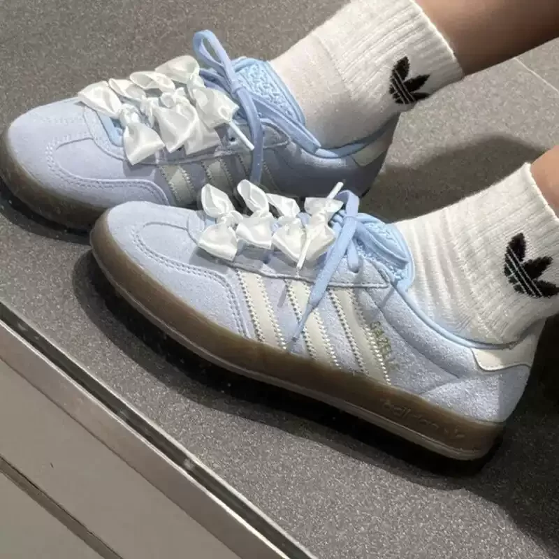 

Adidas Originals JI2717 Women Light Blue Low Top Skate Shoes Suede Leather Classic 3 Stripes Gum Sole Casual Retro Trainers