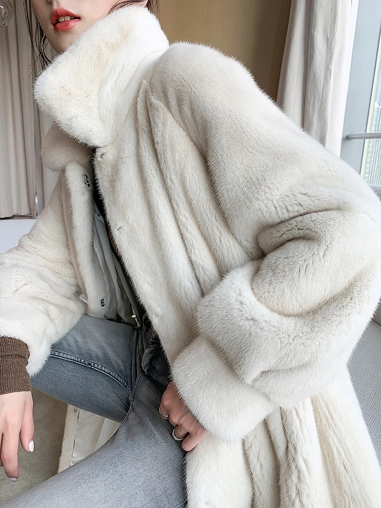 Winter New Imported Velvet Marten Overcoats Female Whole Mink Mink Fur Long Overknee Coat