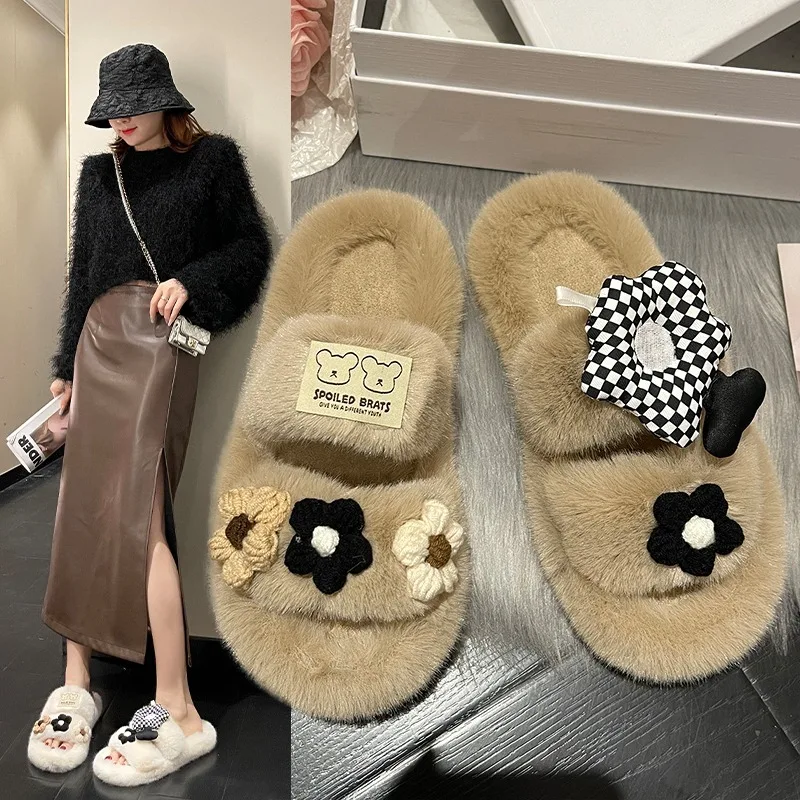 

Новинка 2025, плюшевые женские осенне-зимние домашние тапочки на плоской подошве с мягкой подошвой, украшенные жемчугом, удобные домашние хлопковые тапочки на плоском каблуке