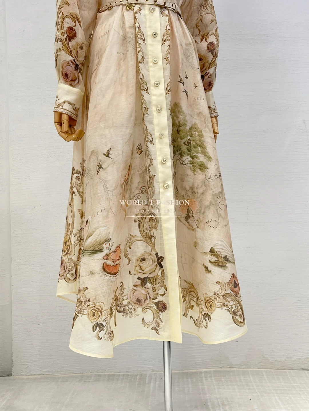 Женское платье миди с длинными рукавами и принтом бежевого розы 2025 г.