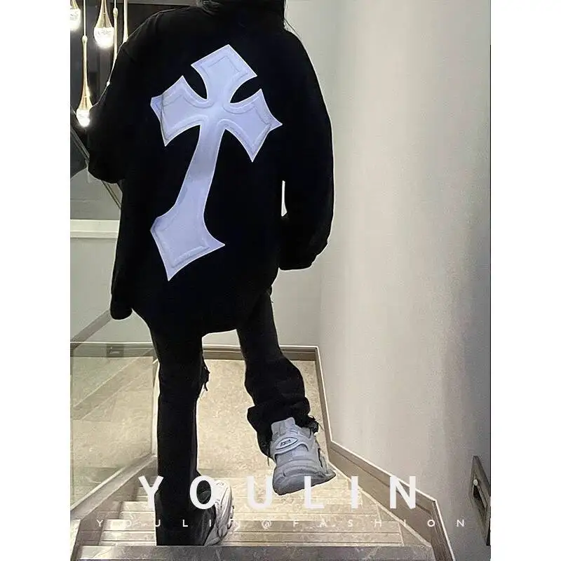 Burgundy High Street Trendy Men's Jacket 2025 American Retro Long Sleeve TShirt Heavyweight Cross Crew Neck Sweatshirt for Fall