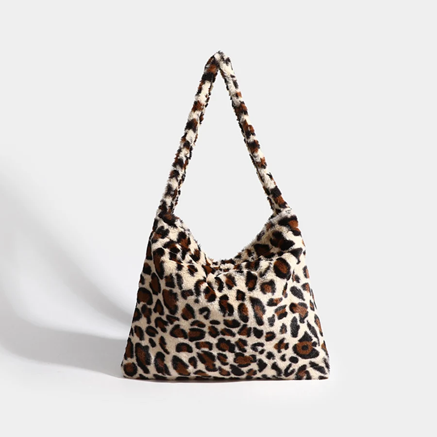 

Модная плюшевая сумка с леопардовым принтом, пикантная сумка для девочек Y2K, универсальная сумка-тоут большой вместимости, зимняя теплая пушистая сумка на плечо, сумка подмышки