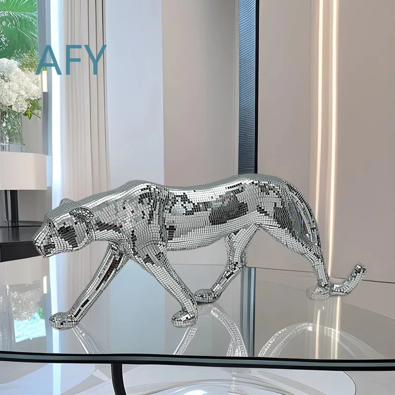 Modern Luxury Leopard Sculptures for Desk Ornaments Art Figurines for Living Room Bedroom Home Decor Creative Animal