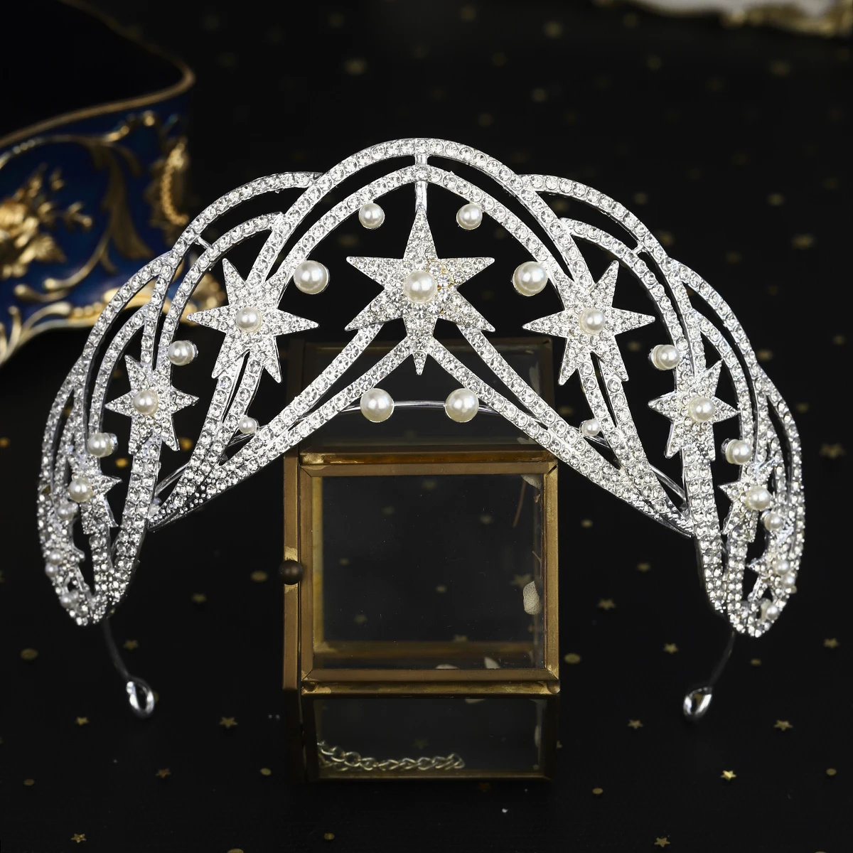Luxury Celebrity Style Hair Accessories Wedding Tiara Vintage Crown For Women ins Style Star Rhinestone Pearl Crown As Gifts