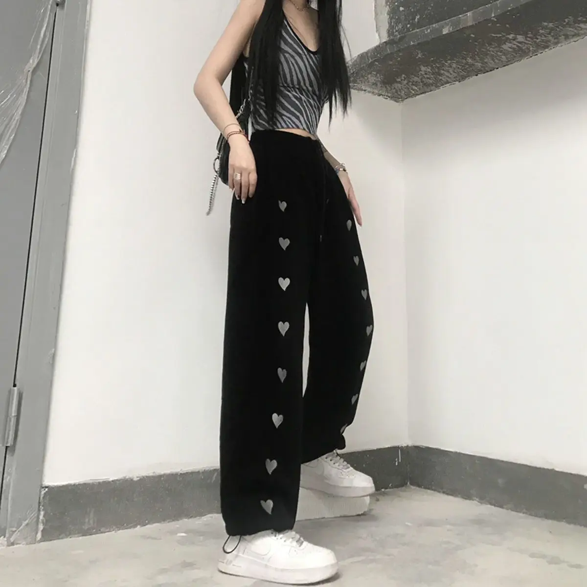 Heart printed wide leg pants women in spring new color blocking casual high waisted drawstring tied foot sports casual pants