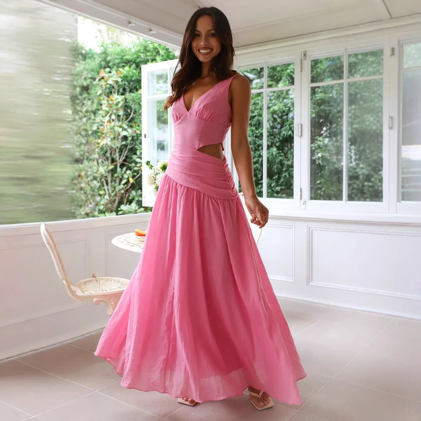 2025 صيف جديد نمط الخامس الرقبة بلا أكمام بلون الربط يتعرض الخصر فستان طويل Vestidos De Fiesta