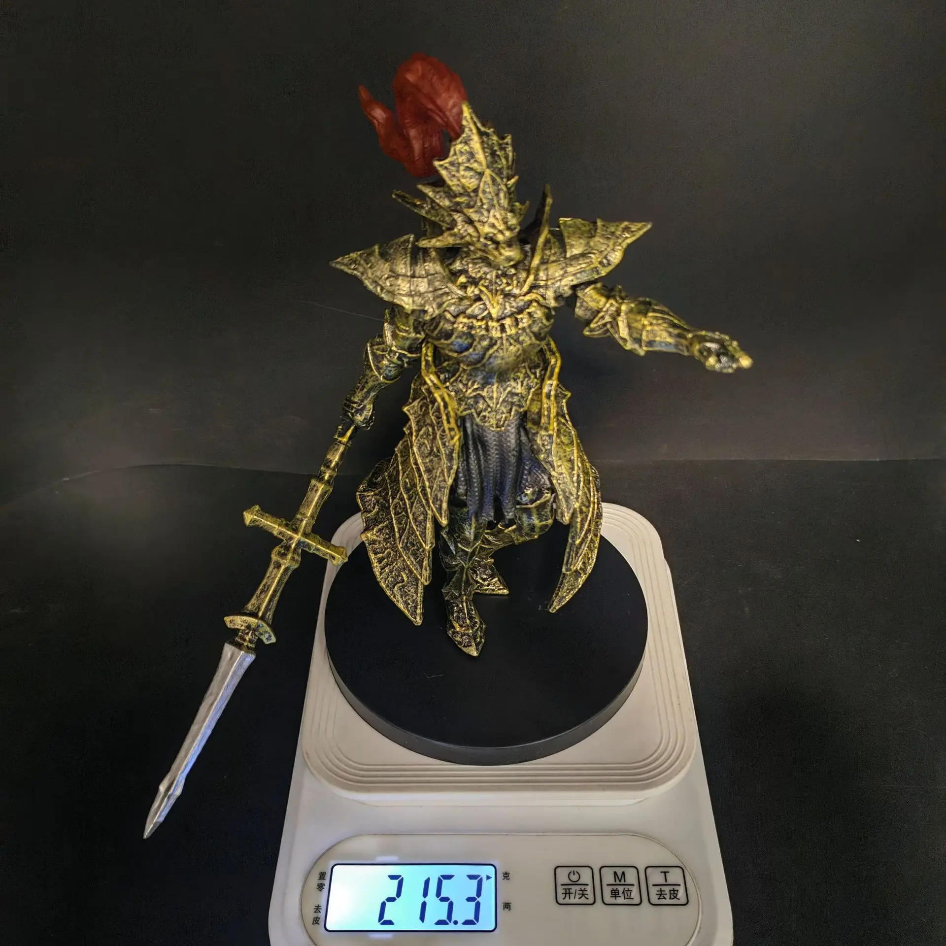 Dark Souls Dragon Slayer Ornstein Anime Actionfigur, Sammlerstück, Kriegsspiel-Miniatur, Desktop-Dekoration für Spieleliebhaber – Detail 12