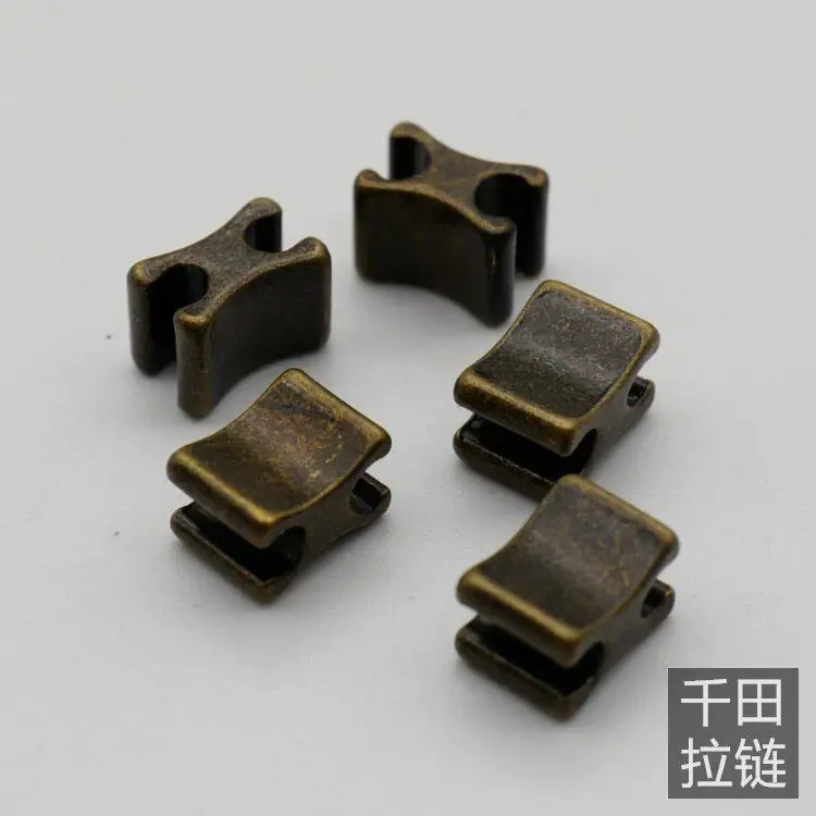 100er-Set Nr. 5 Qiantian Anti-Leder Säurebeständiger Umweltfreundlicher Kupfer-Metall-Reißverschluss mit Unterer Klammer für Handgefertigtes Leder-Gepäck – Detail 7