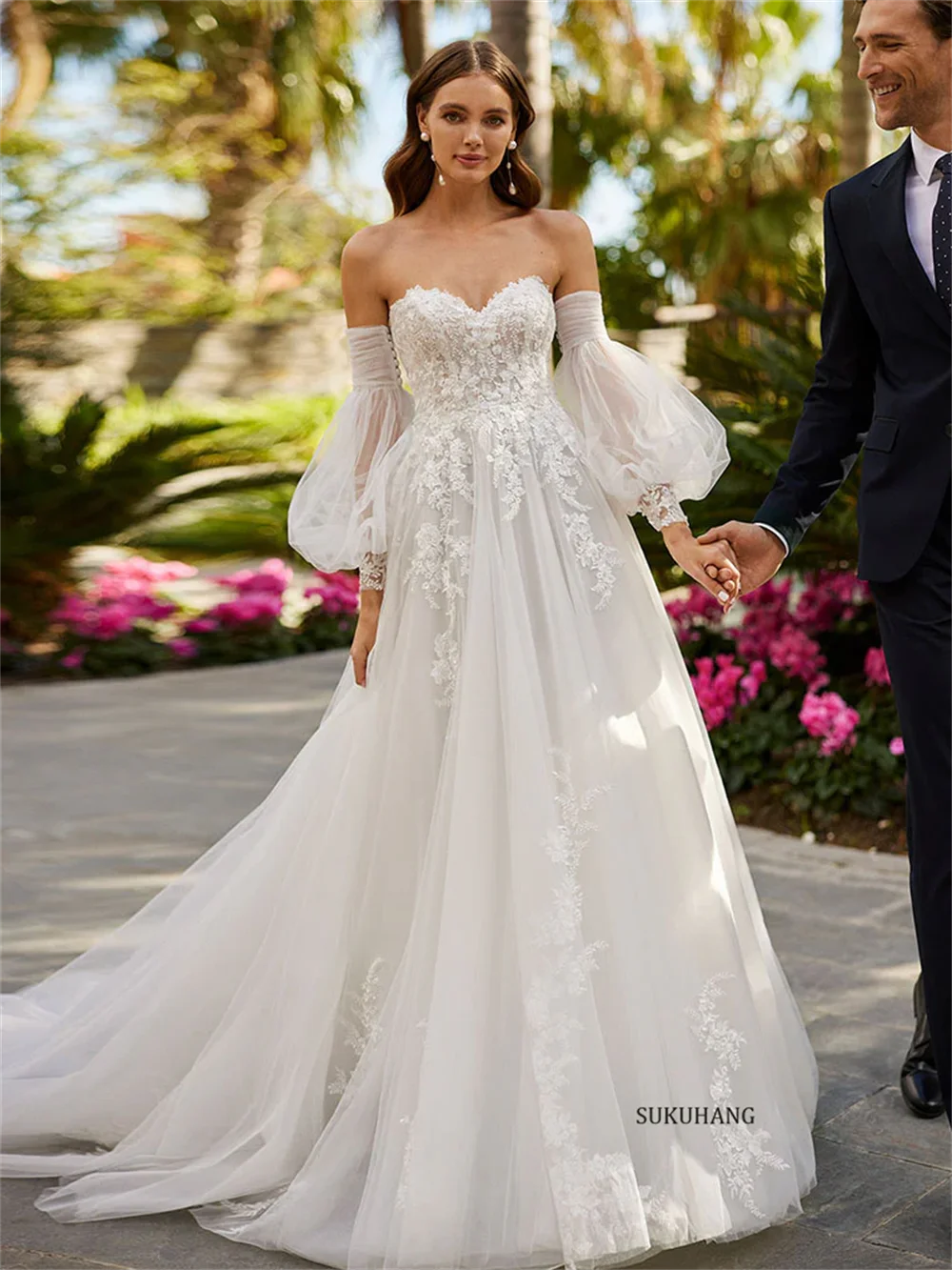 Amazing Sweetheart Ivory Wedding Dresses Appliques  Off Shoulder Detachable Long Sleeve A-Line Bridal Gown Customized