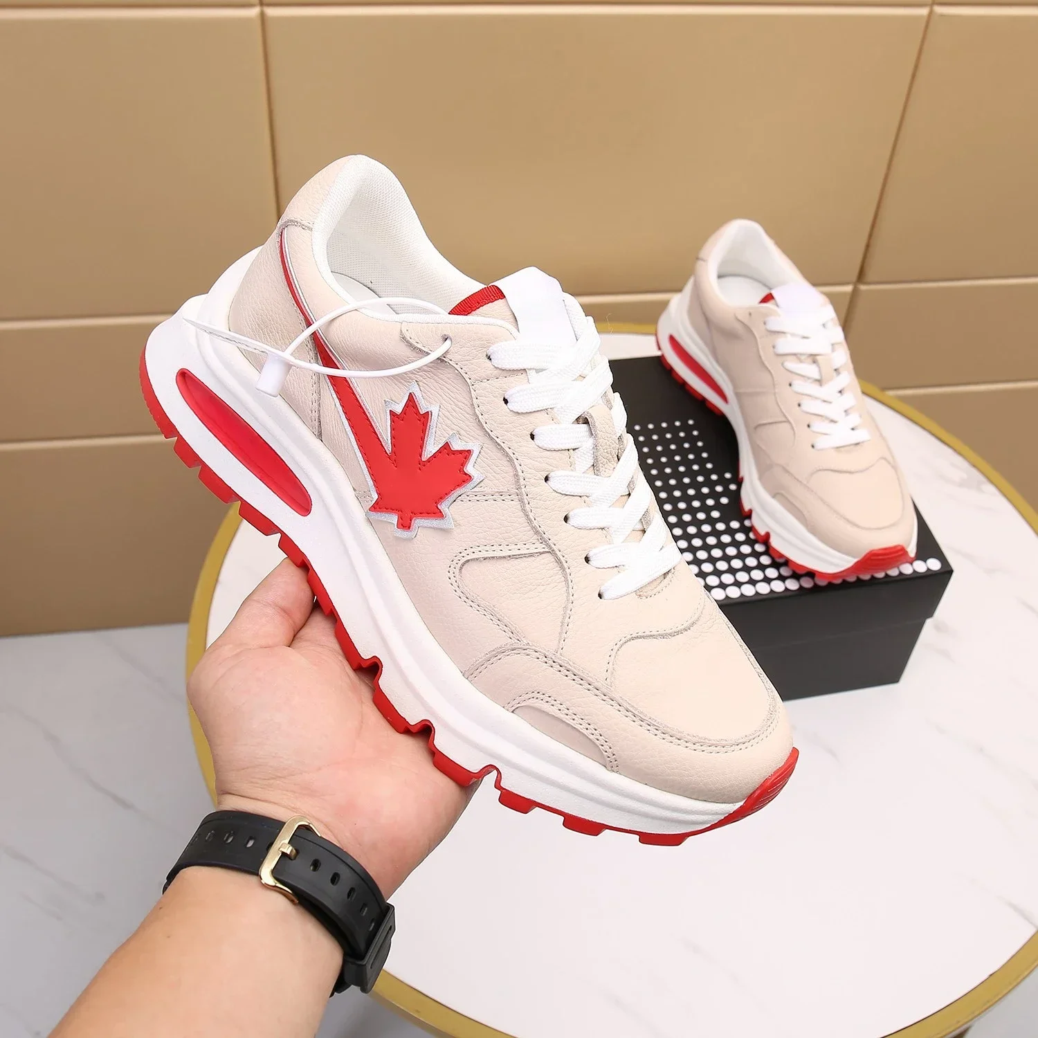 2024 Italy Brand ICON Men\'s Mapel Leaf Button Casual Highstreet Mesh Sneakers Men DSQ2  Design Hombre Tenis Masculino Shoes