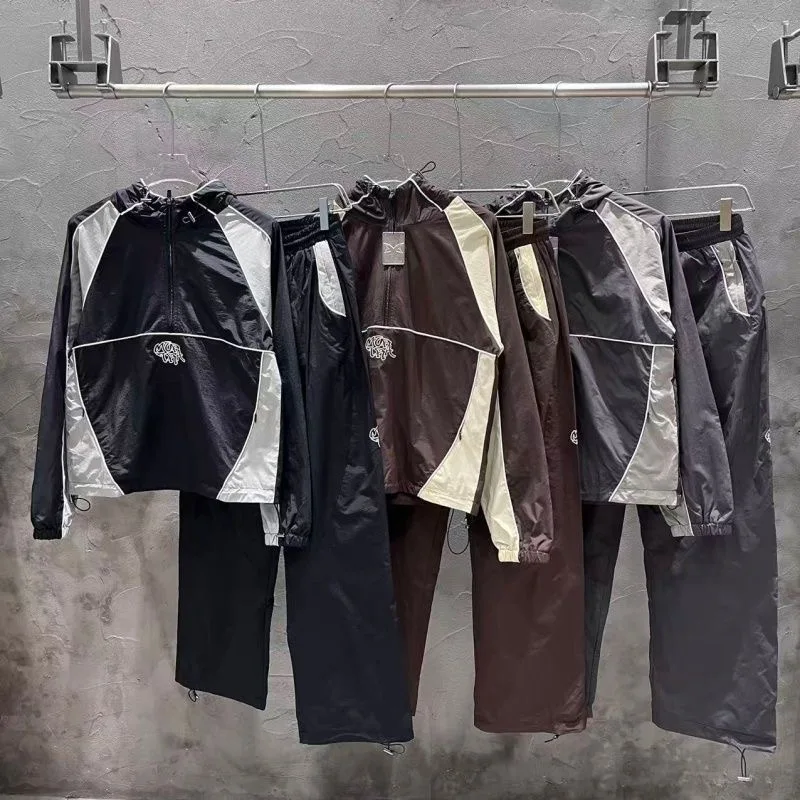 

Комплект Mertra Street Sle: парные куртки с вышитыми буквами и длинные брюки на шнурке для молодых мужчин, летняя коллекция