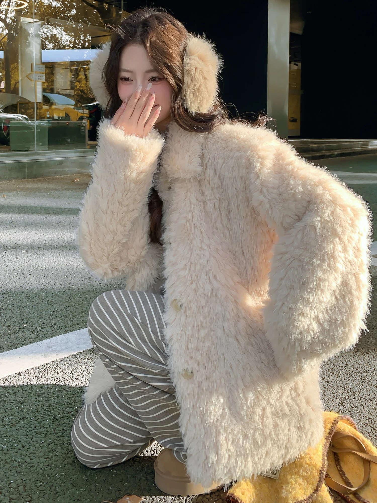 

Утепленная женская зимняя куртка из искусственного меха под овчину, имитация меха, свободный крой, теплая, для верхней части тела