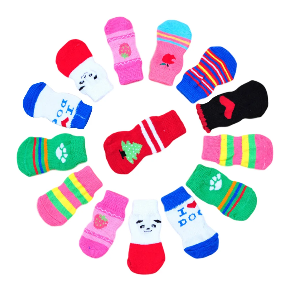 4PCS/Set Pet Socks Non-slip Knitted Dog Socks Cute Puppy Dog Knit Socks Winter Warm Socks Teddy Pet Wool Socks Pattern Random