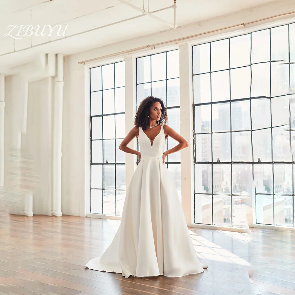 

ZIBUYU Customized Elegant Simple Wedding Dress 2026 Floor Length Sleeveless V Neckline Satin A-Line Skirt Open Back Bridal Gown