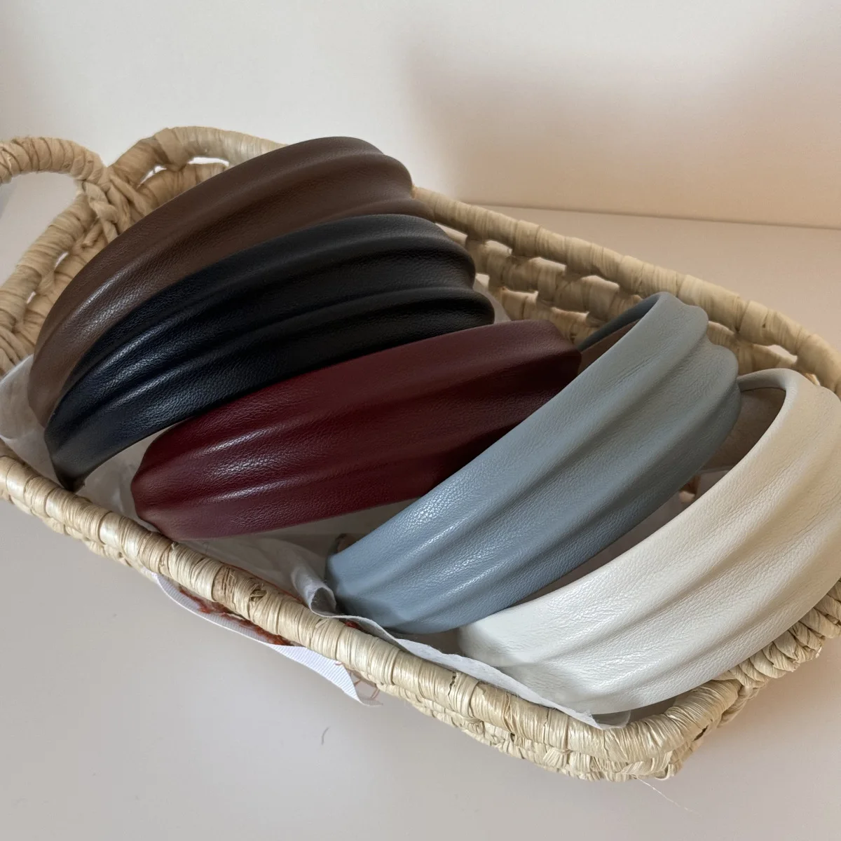 

PU Leather Wide Headbands Hairbands Women Girls Wave Solid Hair Hoops Hair Bands Bezels Scrunchies Hair Accessories Fashion