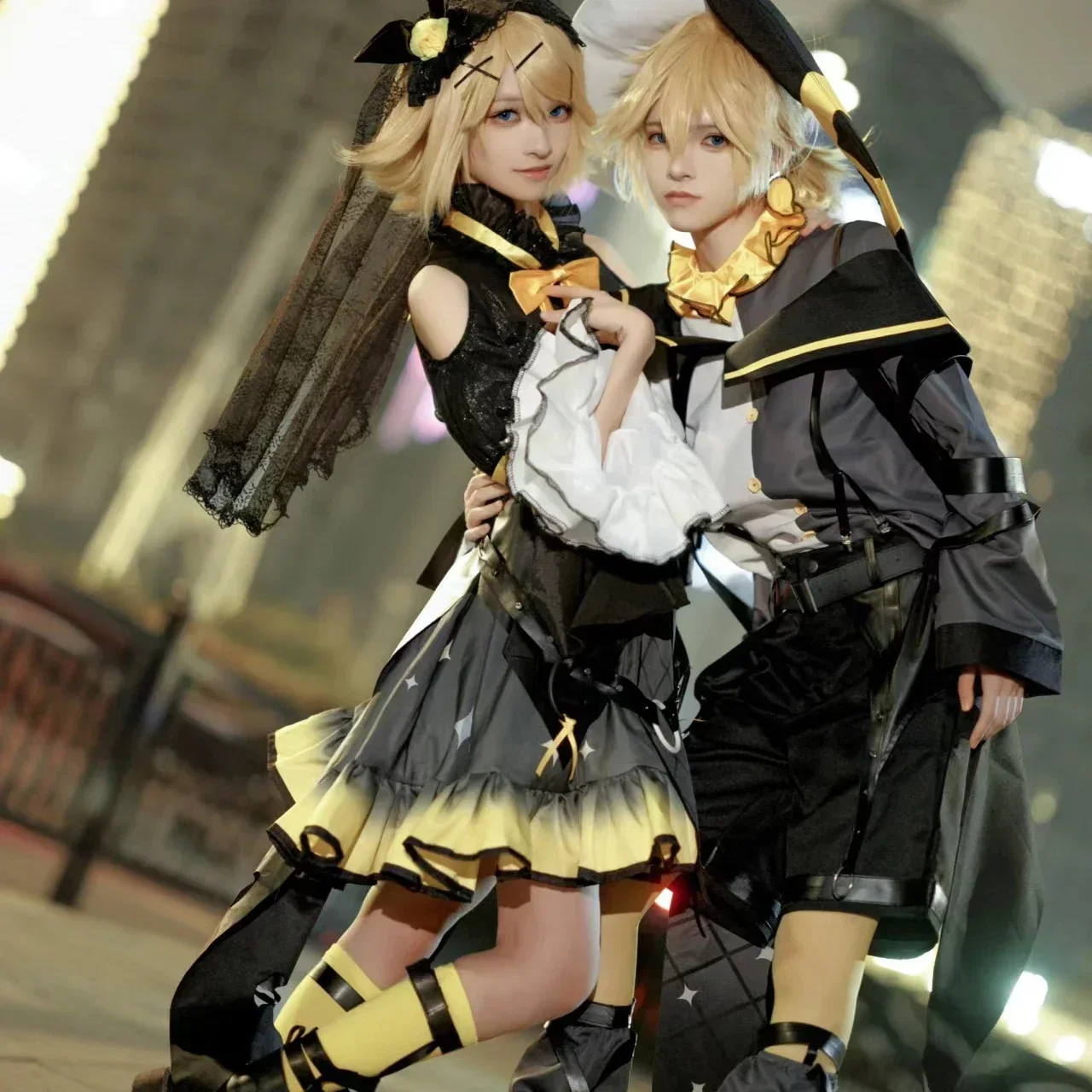 

Jingyin Gemini cos Hatsune Miku Future Little Raccoon Jingyin Lian Jingyin Bell косплей Аниме Костюм Мужчины Женщины и Парики