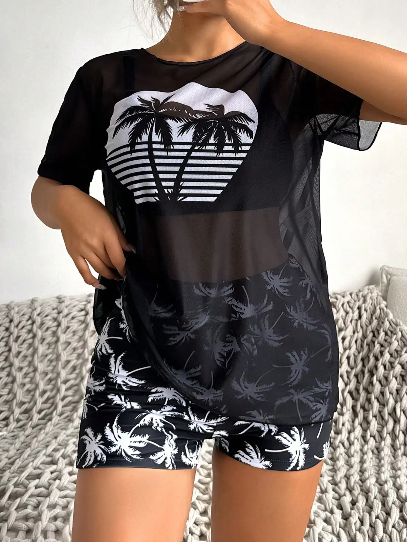 

Women Summer Beach Palm Tree Print Two Piece Swimwear With Chiffon Cover Up Top