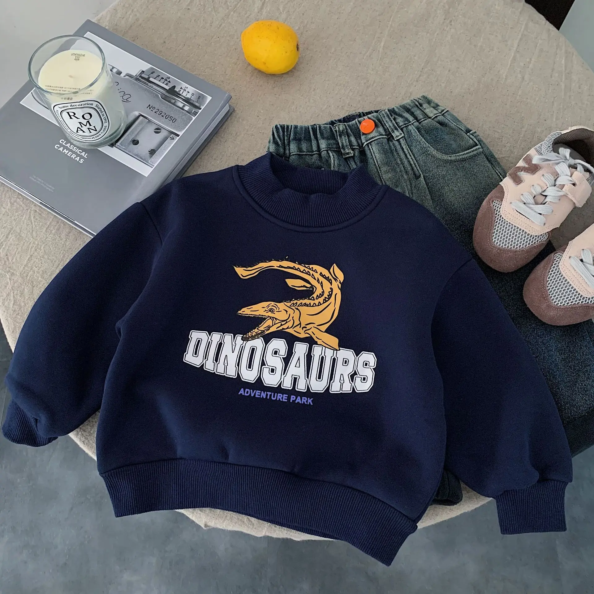 

2025 Winter New Children Fleece Sweatshirt Cotton Boys Girls Plus Velvet Thick Pullover Print Tops Kids Casual Warm Clothes